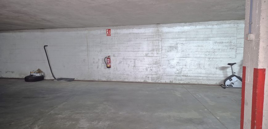 SE VENDE PISO EN CARBALLO EN:  RUA GRAN VIA