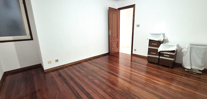 SE VENDE PISO EN CARBALLO EN:  RUA GRAN VIA